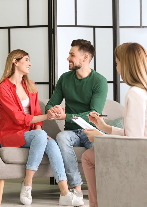 couple therapy approach examines how family upbringing
